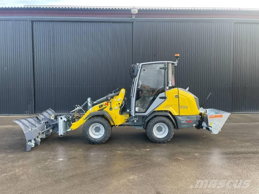 Wacker Neuson WL 28 Incarcator pe pneuri