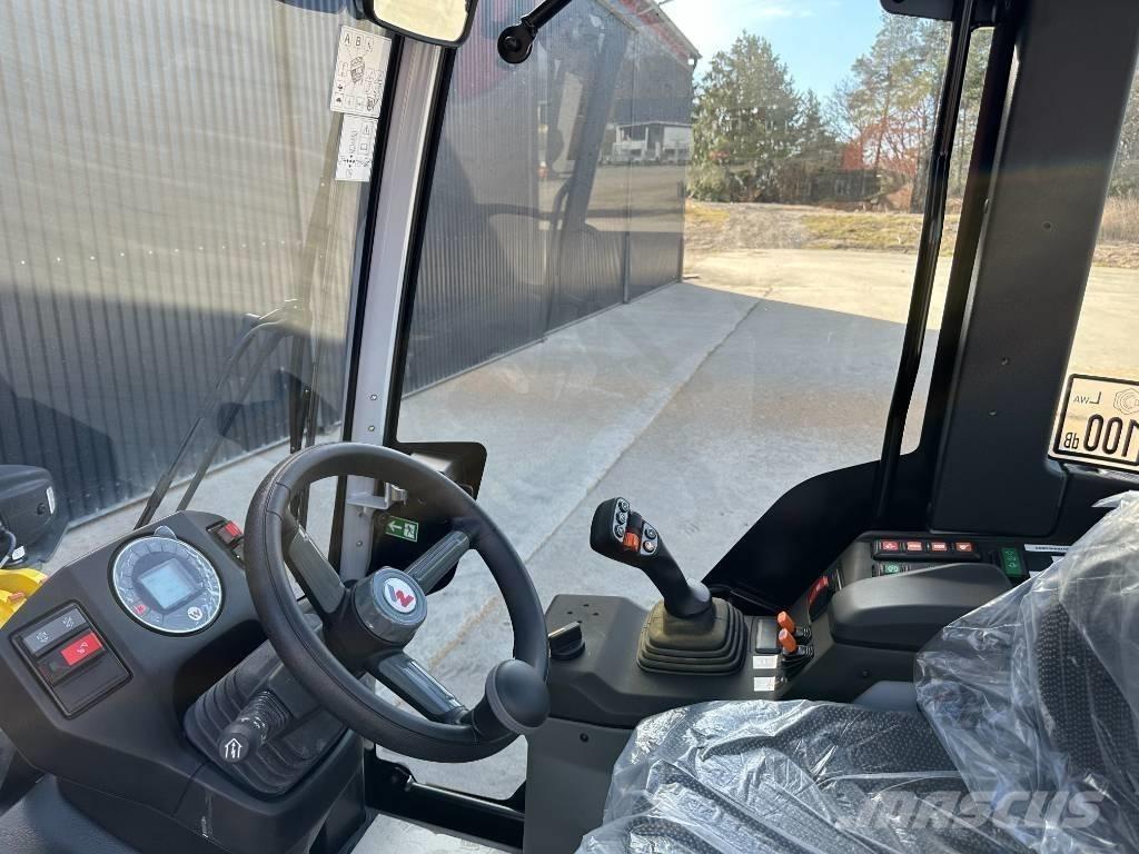 Wacker Neuson WL 28 Incarcator pe pneuri