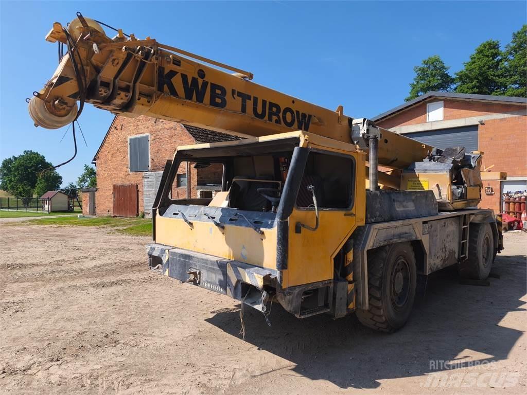 Liebherr LTM 1025 Camion cabina sasiu