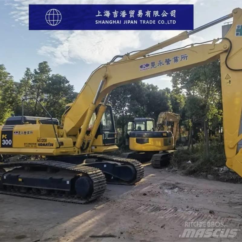 Komatsu PC 300 Excavatoare pe șenile
