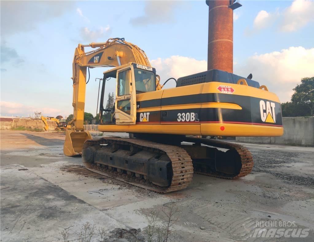 CAT 330B Excavatoare pe șenile
