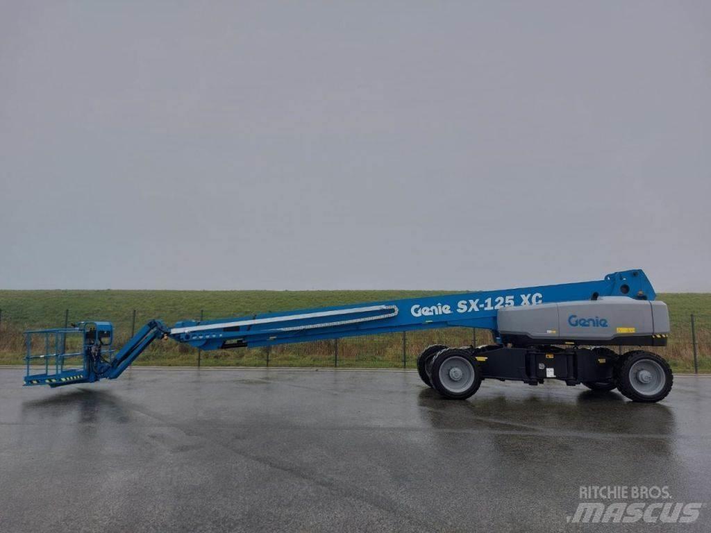 Genie SX-125 XC Nacele cu brat telescopic