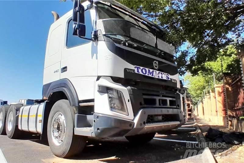 Volvo FMX 440 Altele