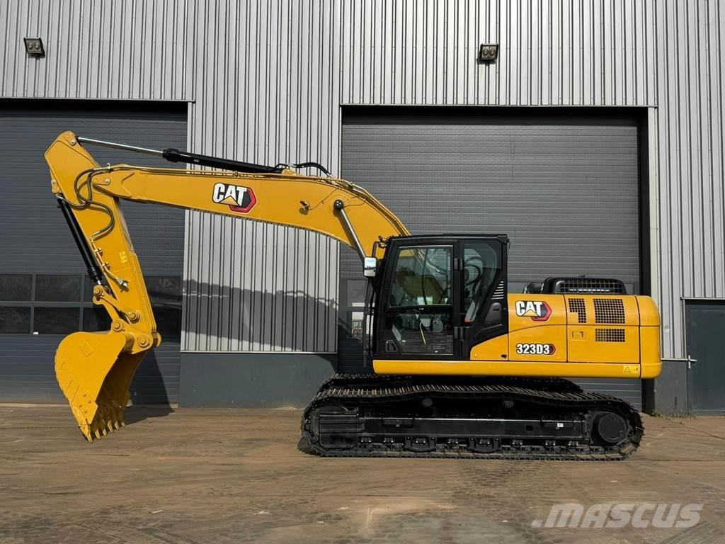 CAT 323D3 Excavatoare pe șenile
