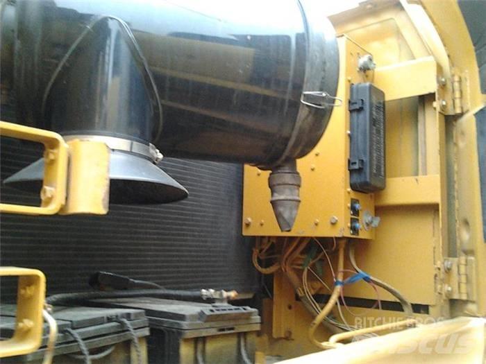 CAT 330 C Excavatoare pe șenile

