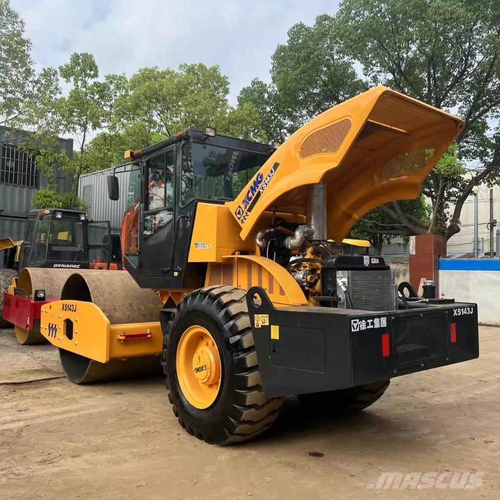 XCMG XS143J Compactoare monocilindrice