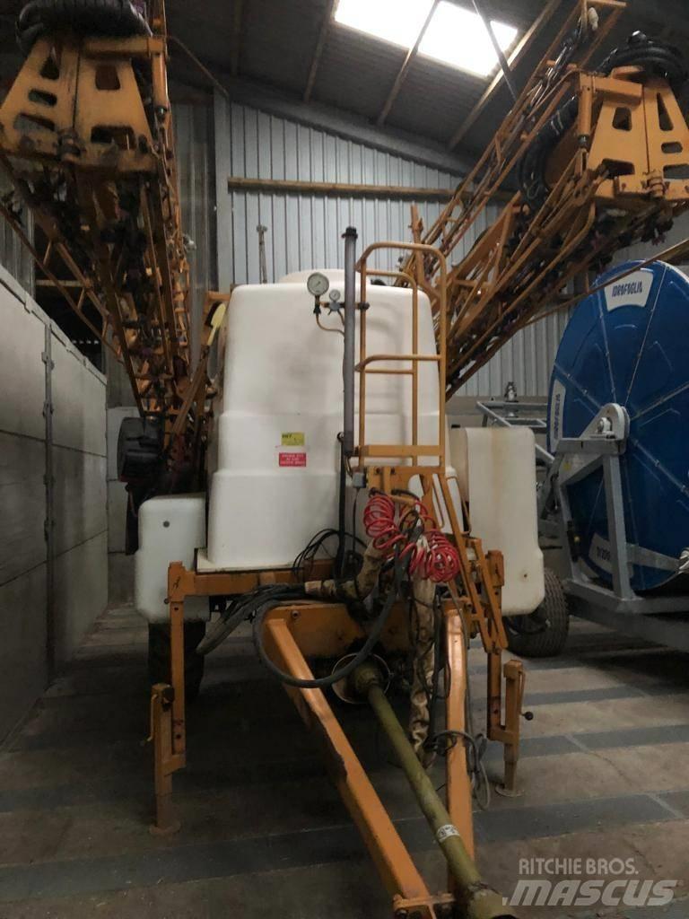 Knight EUA 3800 Tractoare agricole sprayers