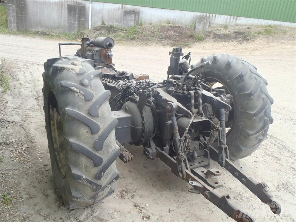 Valtra 8550 Tractoare