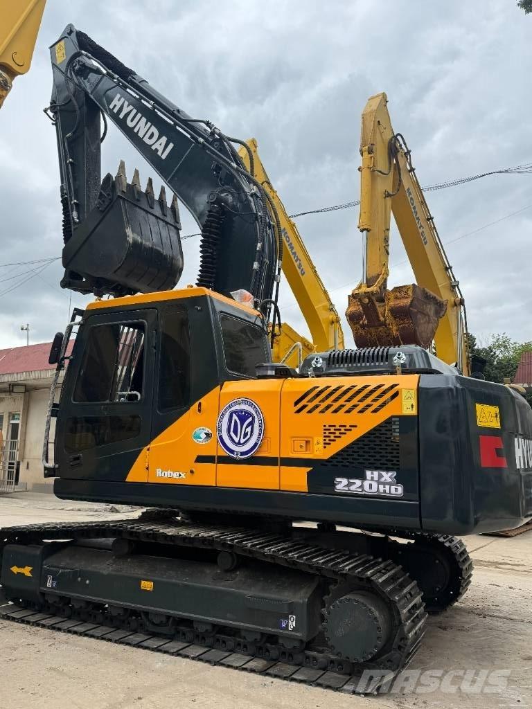 Hyundai HX220HD Excavatoare pe șenile
