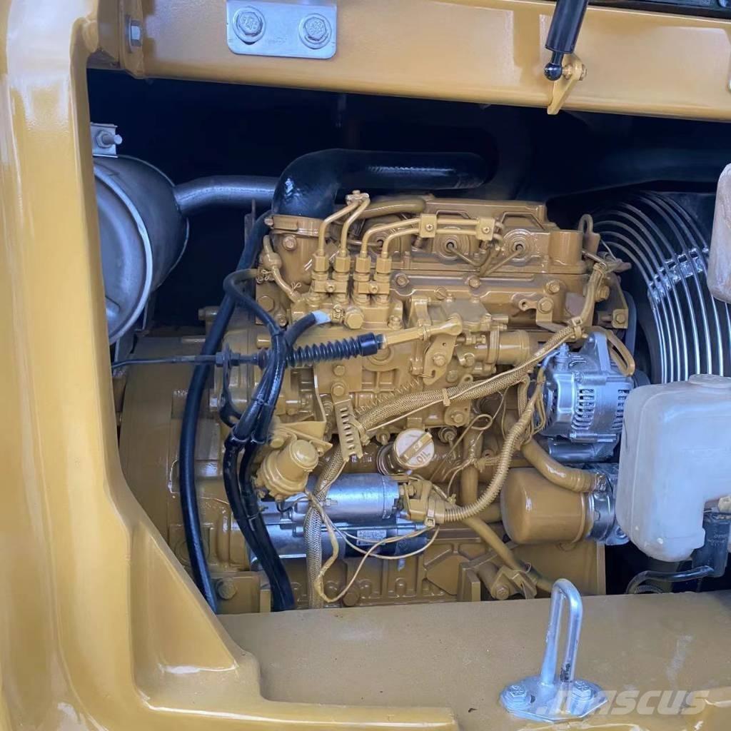 CAT 307 Excavatoare pe șenile
