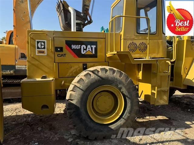 CAT 966 F Incarcator pe pneuri