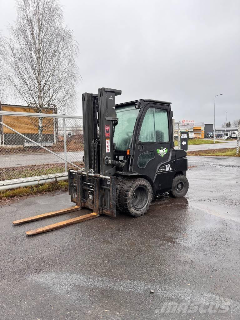 Mitsubishi FD 35 N3 Stivuitor diesel