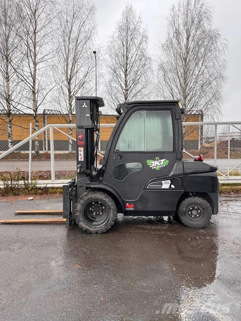 Mitsubishi FD 35 N3 Stivuitor diesel