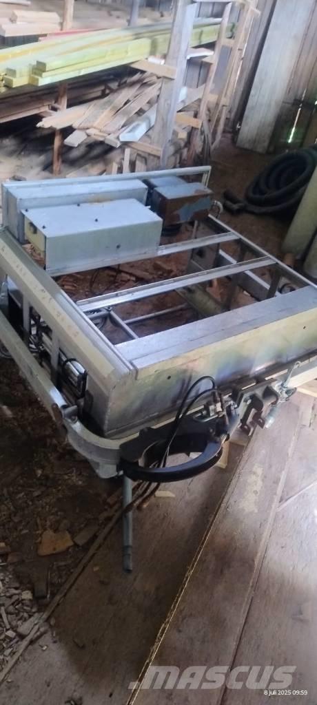 Lännen 880 S Buldoexcavatoare