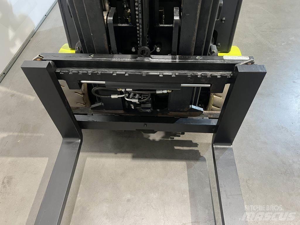 Clark GTX16 Stivuitor electric