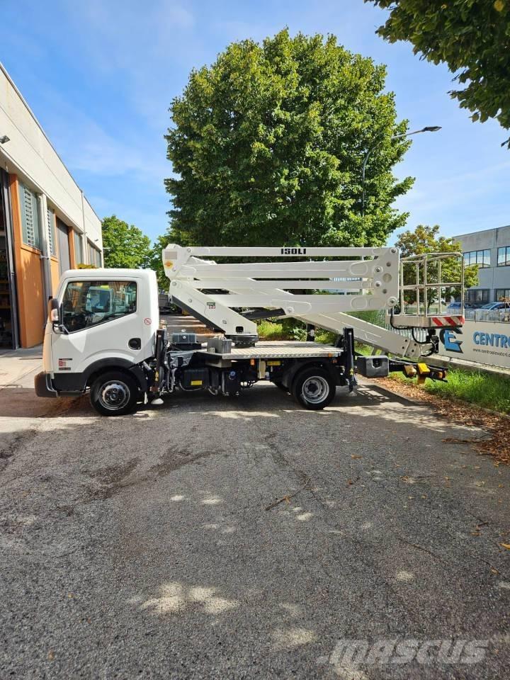 Isoli PNT 230 Platforme aeriene montate pe camion