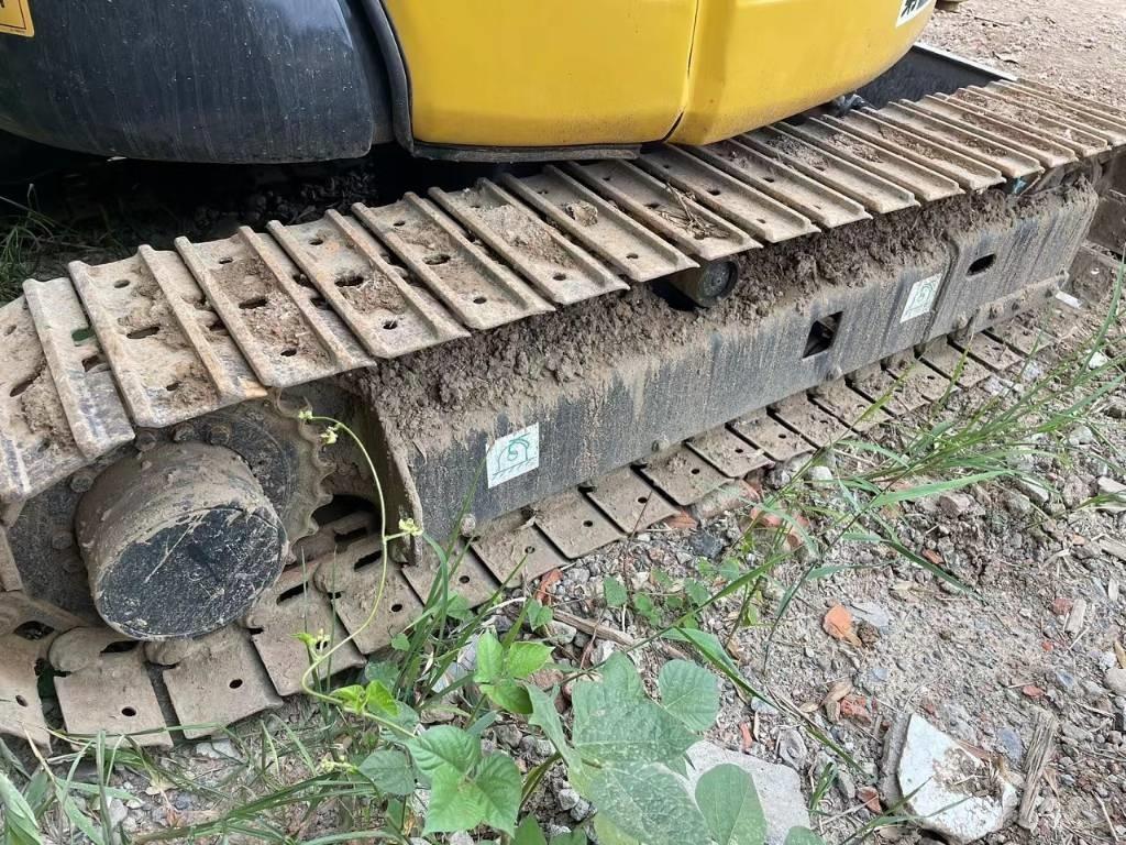 Komatsu PC35 Mini excavatoare < 7t