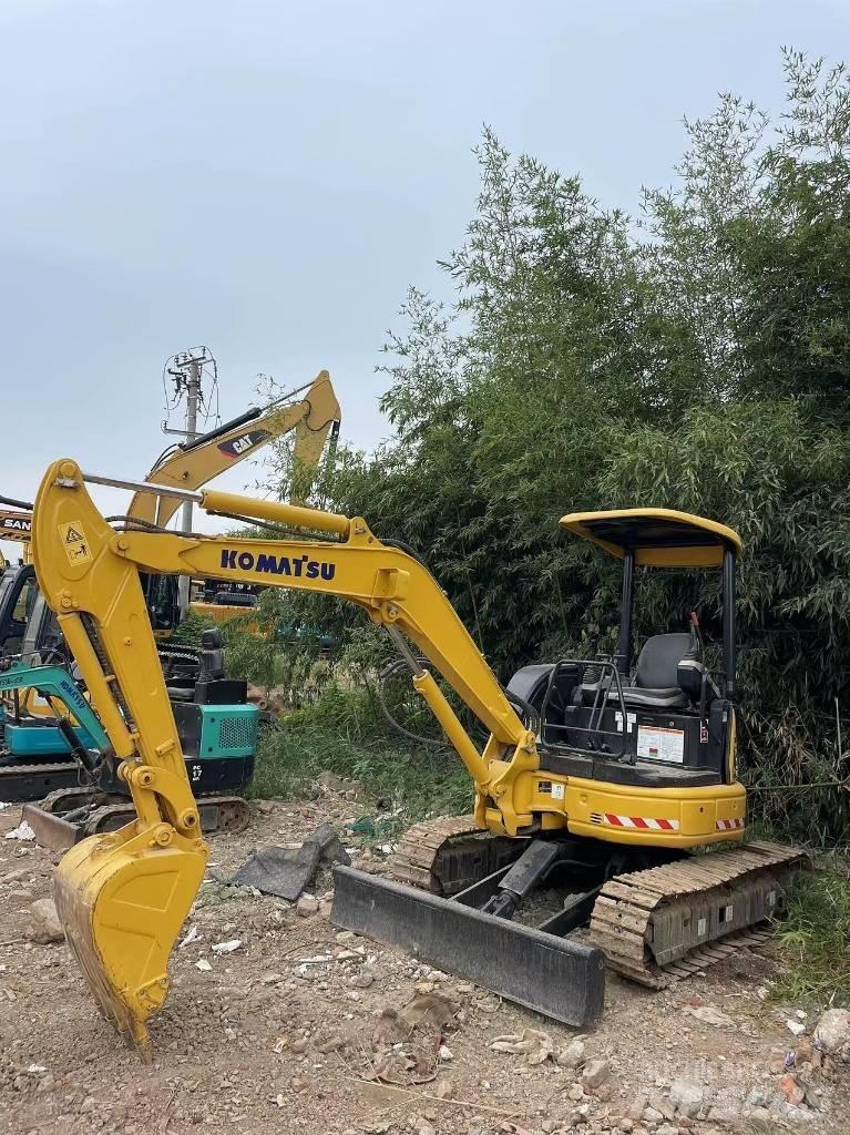 Komatsu PC35 Mini excavatoare < 7t