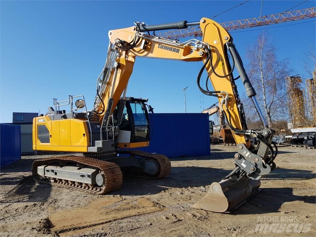 Liebherr R922 Excavatoare pe șenile
