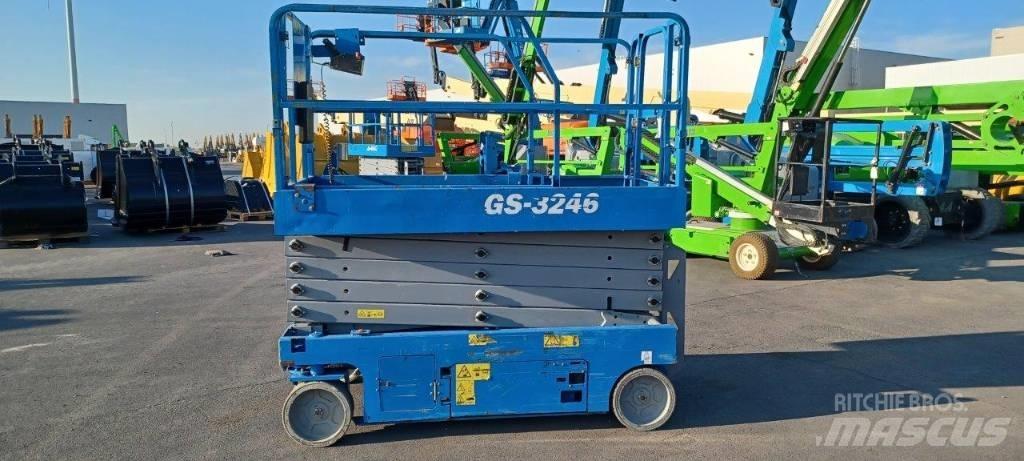 GENIE GS3246 Platforme foarfeca