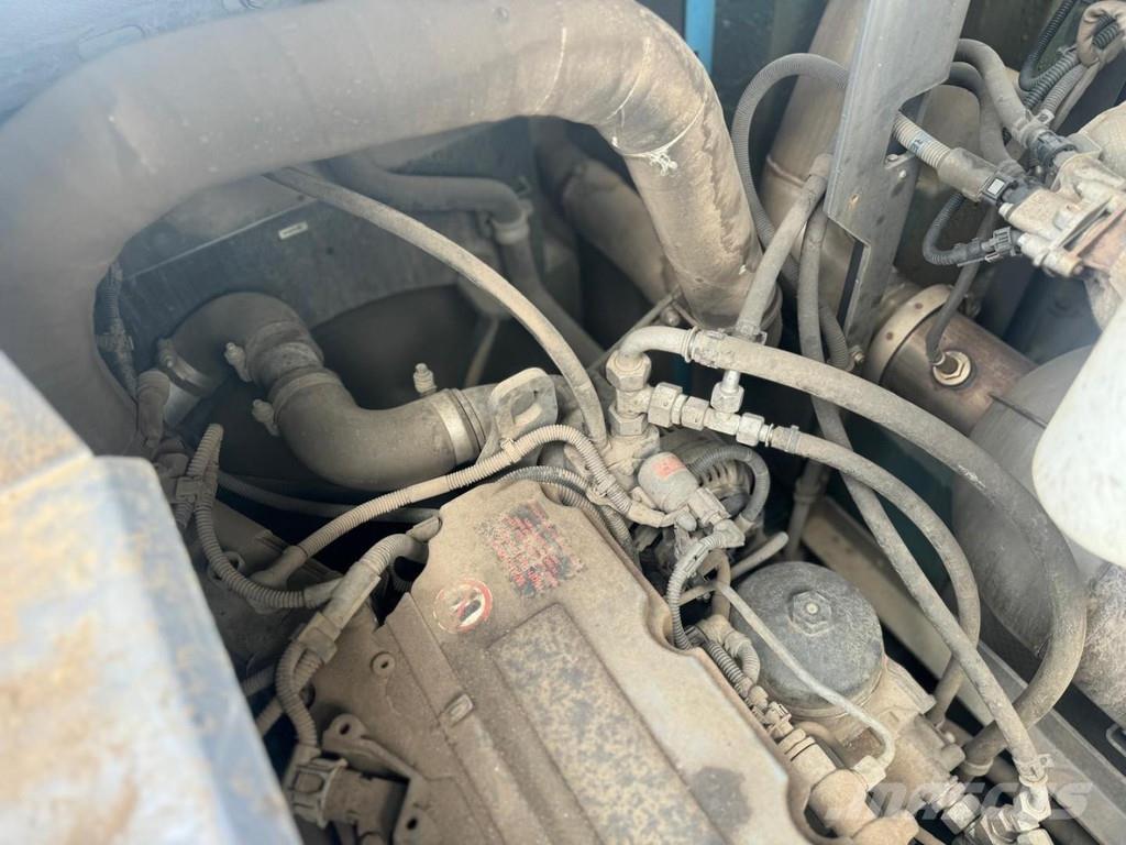 Fuchs MHL 375 S5 Paleta de manipulare