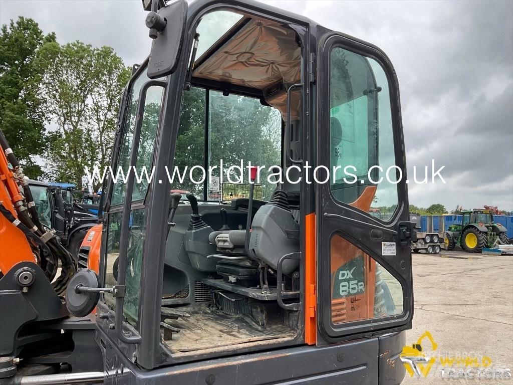 Doosan DX 85 R-3 Excavatoare 7t - 12t