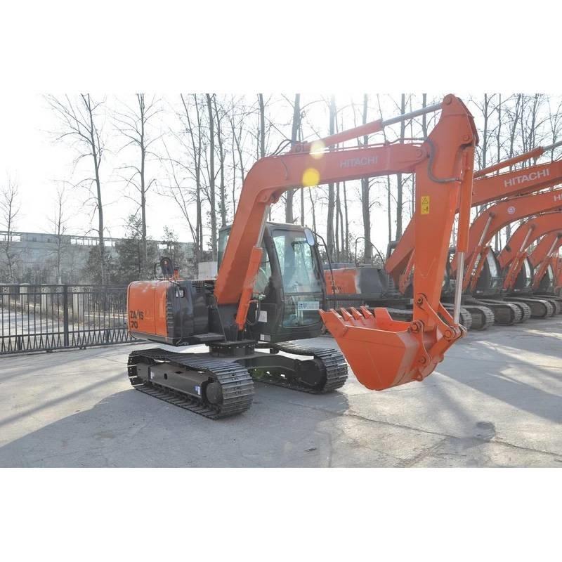 Hitachi zx70 Excavatoare 7t - 12t