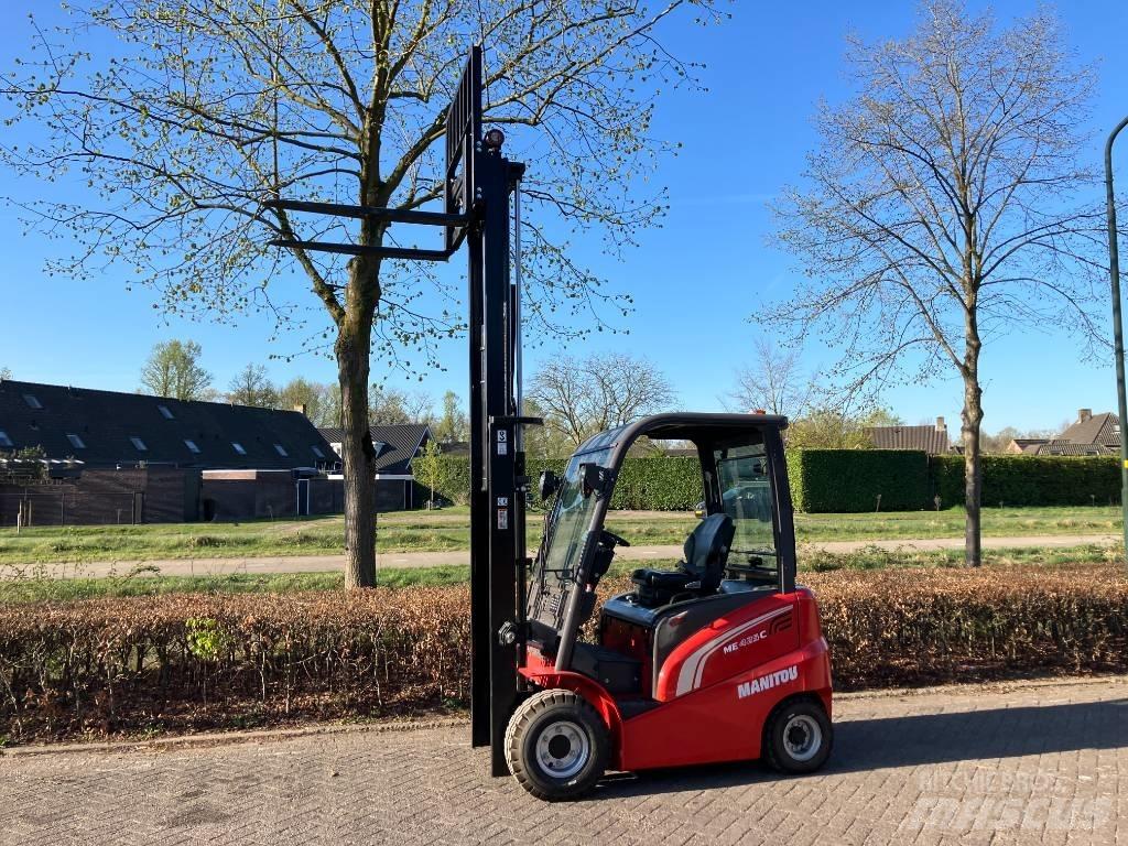 Manitou ME 425 Stivuitor electric