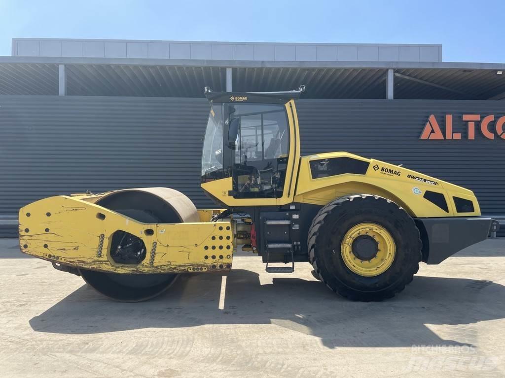 Bomag BW 226 BVC-5 Compactoare monocilindrice