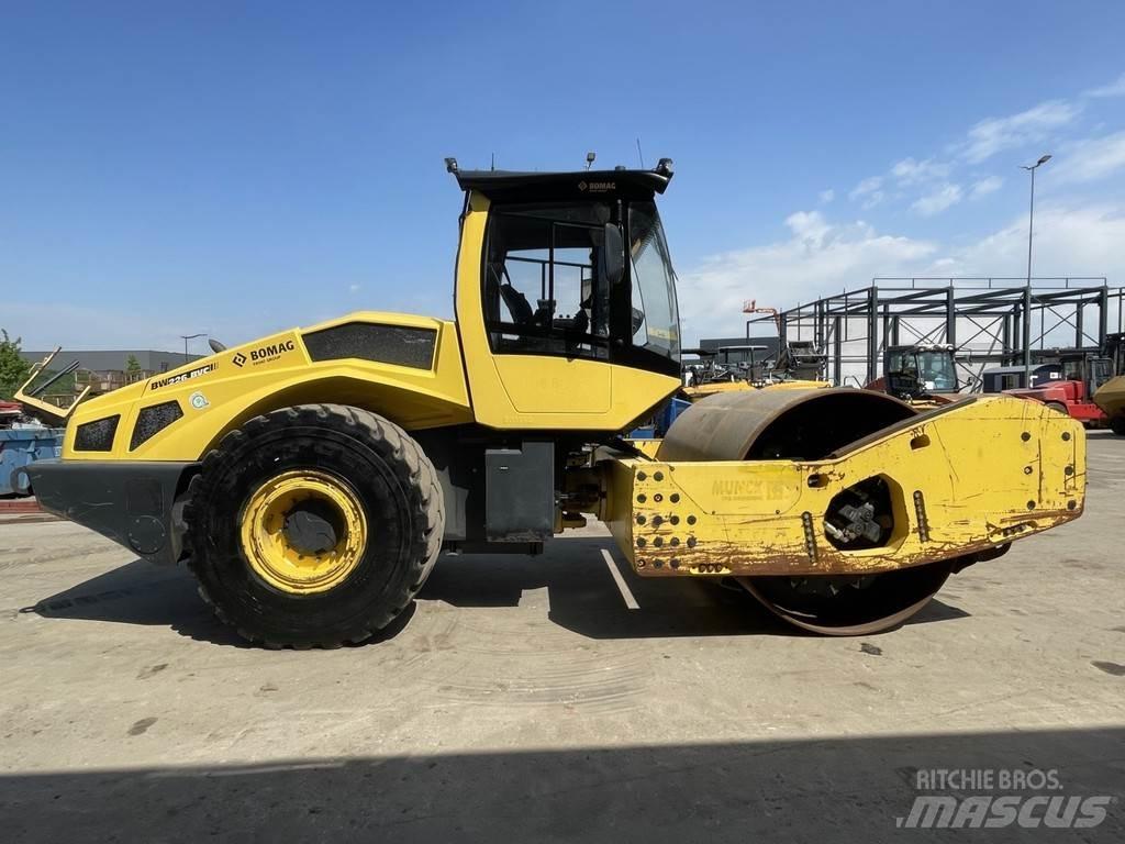 Bomag BW 226 BVC-5 Compactoare monocilindrice