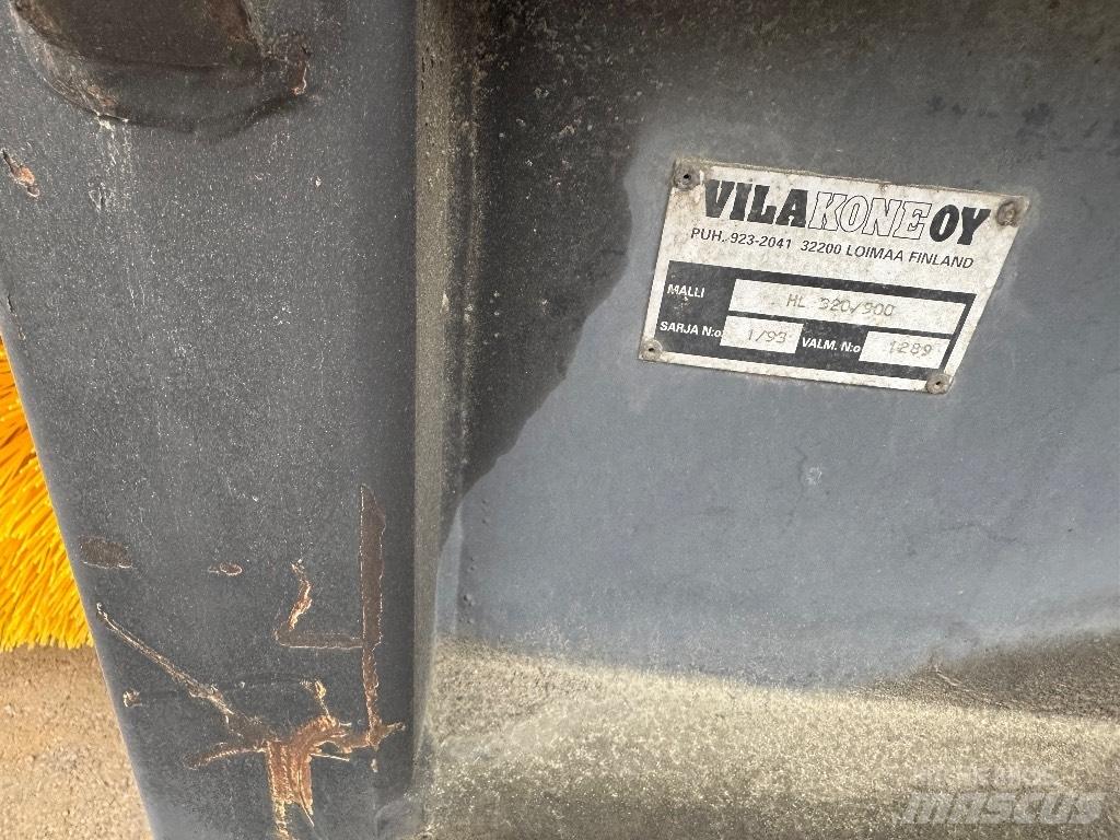  VilaKone HL  320/900 Perii