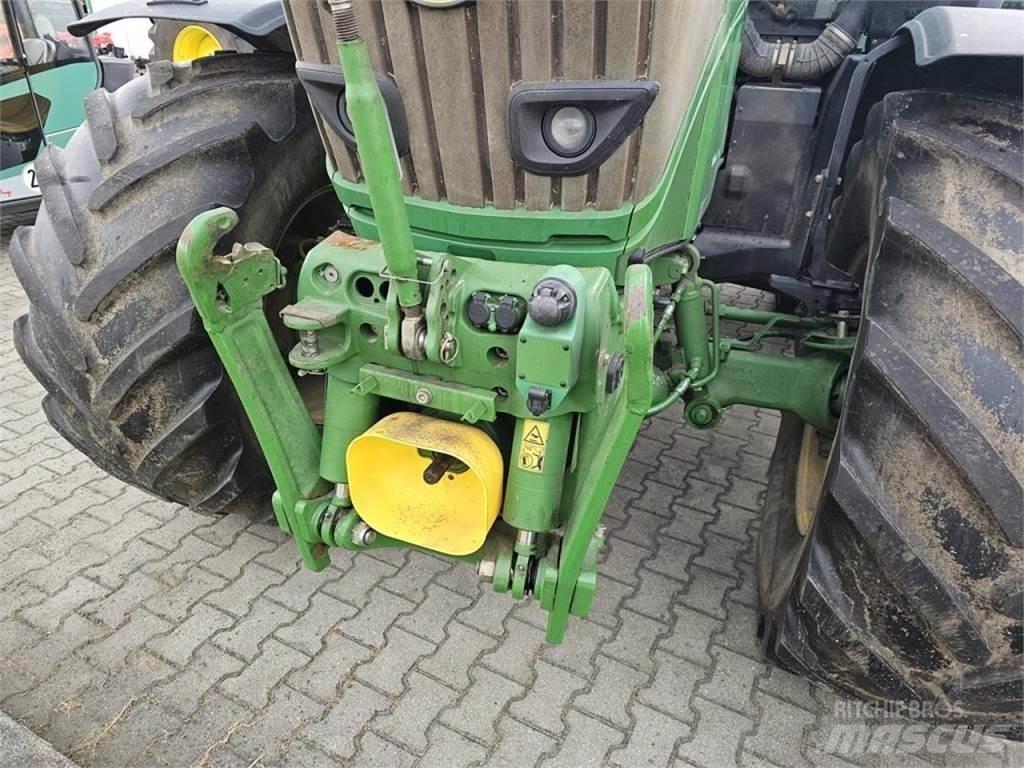 John Deere 6250 R Tractoare