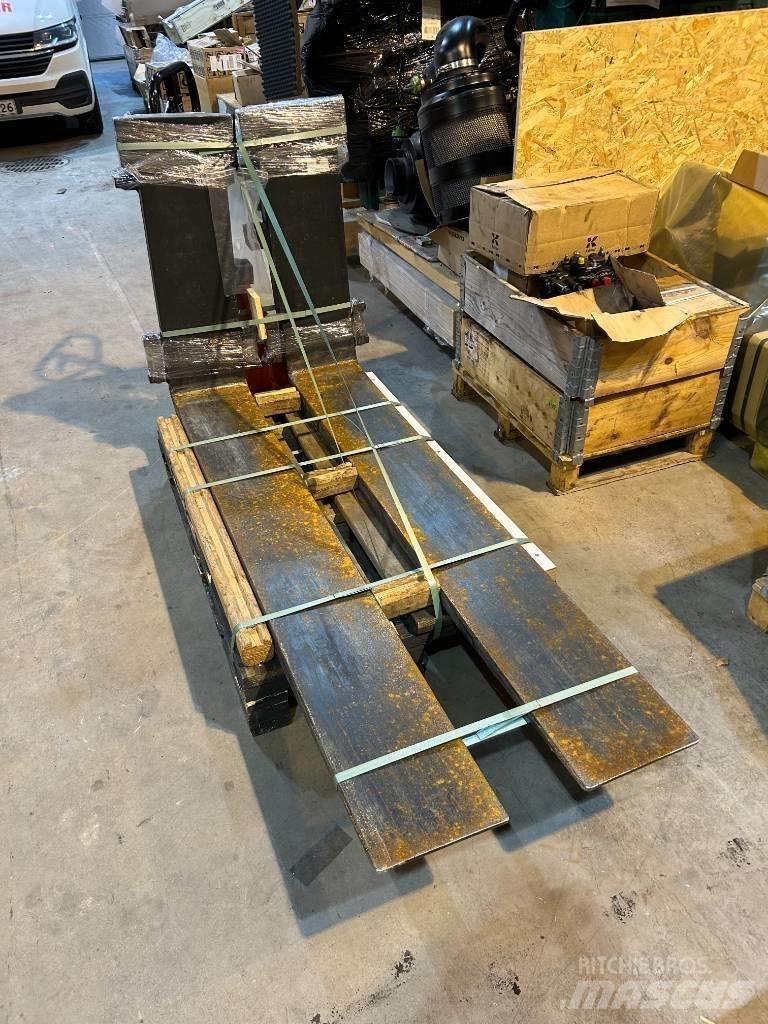 Kalmar DCG80-9 Furci