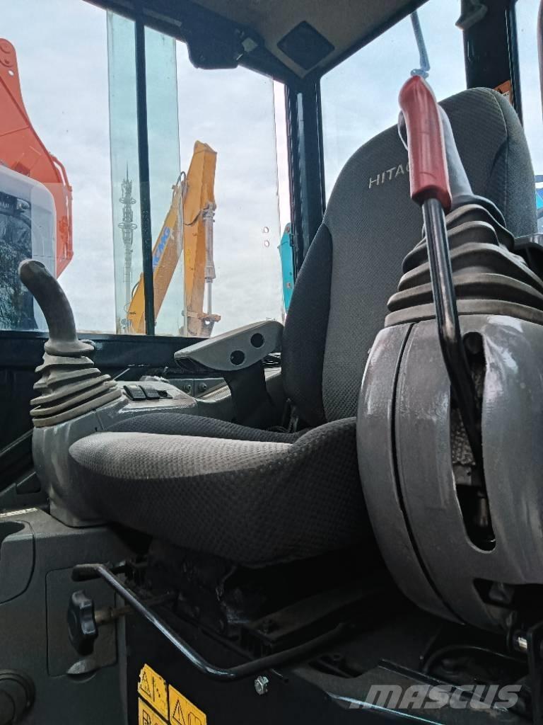 Hitachi ZX 55 Excavatoare pe șenile
