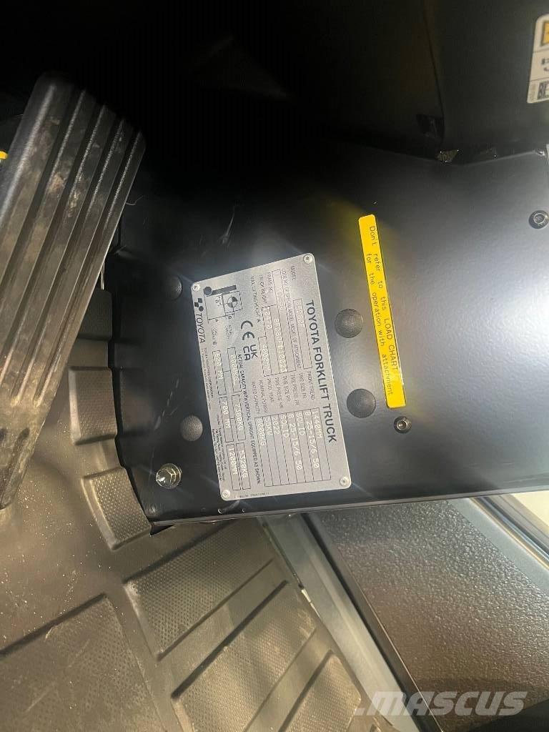 Toyota 8 FD 80 F Stivuitor diesel