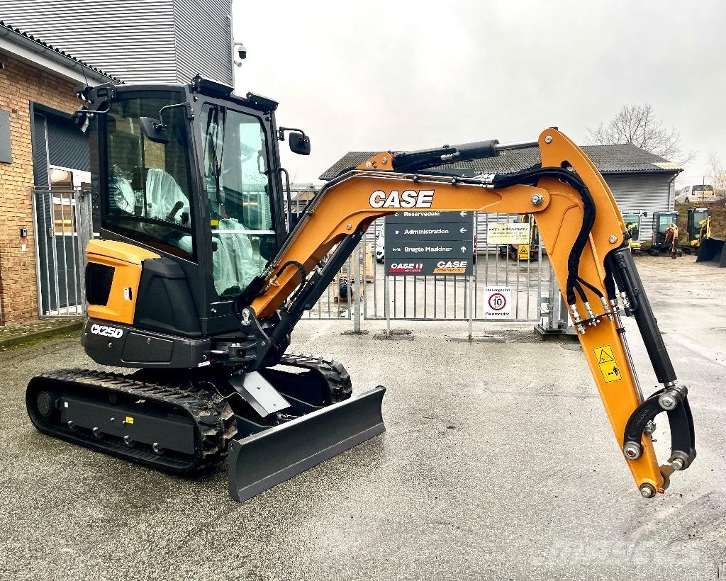 CASE CX 25 D Mini excavatoare < 7t