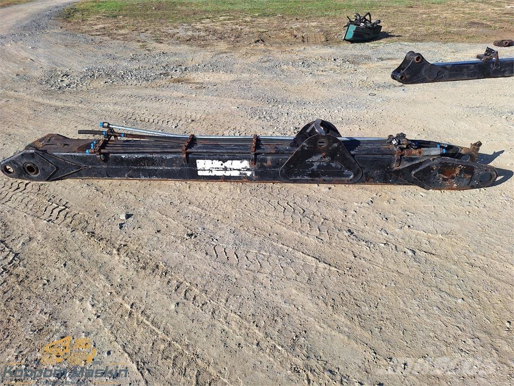 Loglift 210 Macarale pentru culegatoare