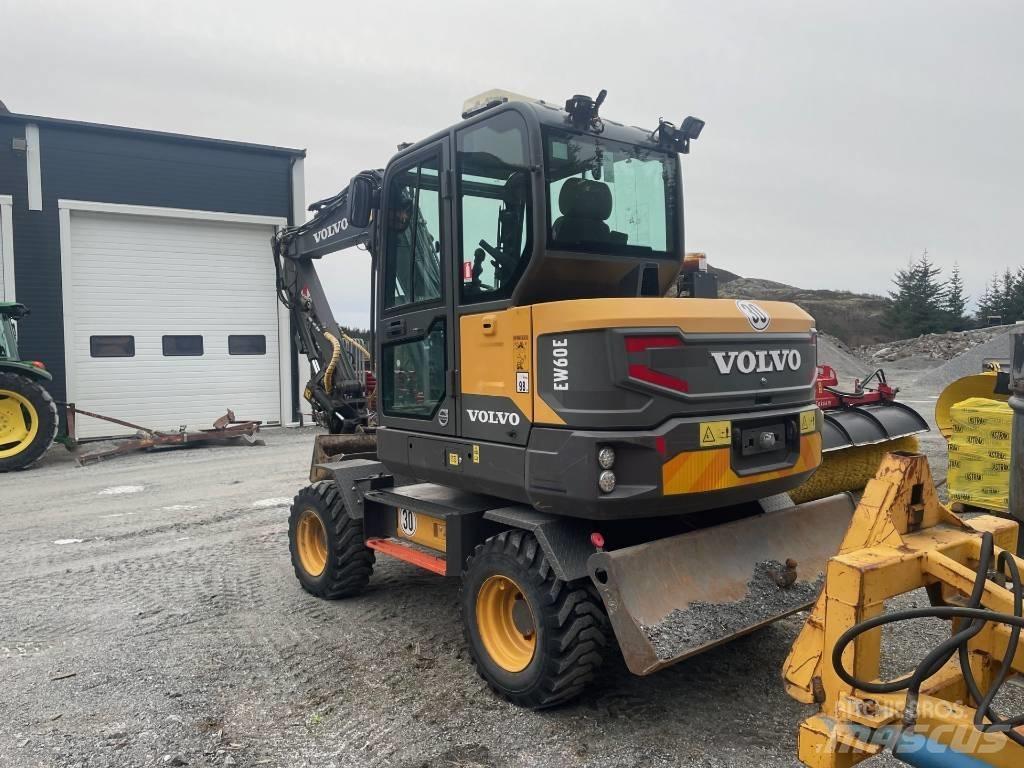 Volvo EW 60 Excavatoare cu roti