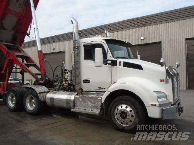 Kenworth T 880 Autotractoare