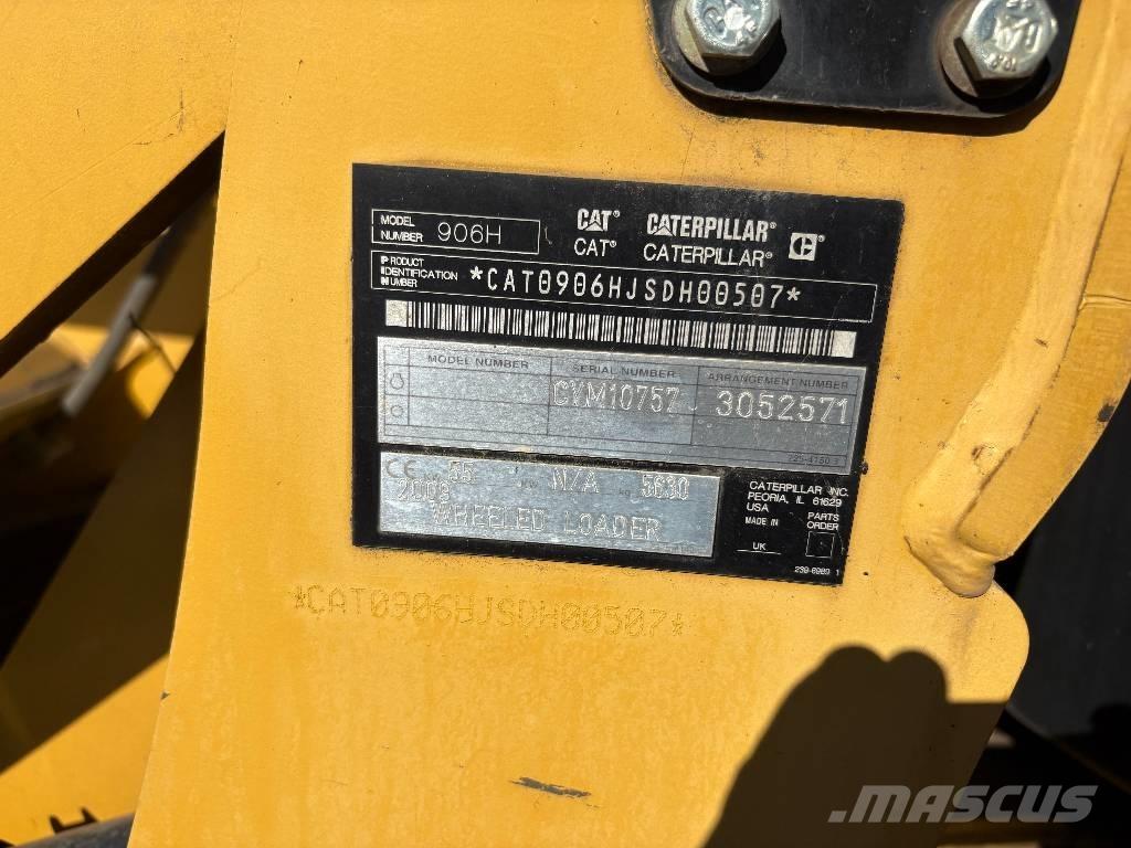 CAT 906 H Incarcator pe pneuri