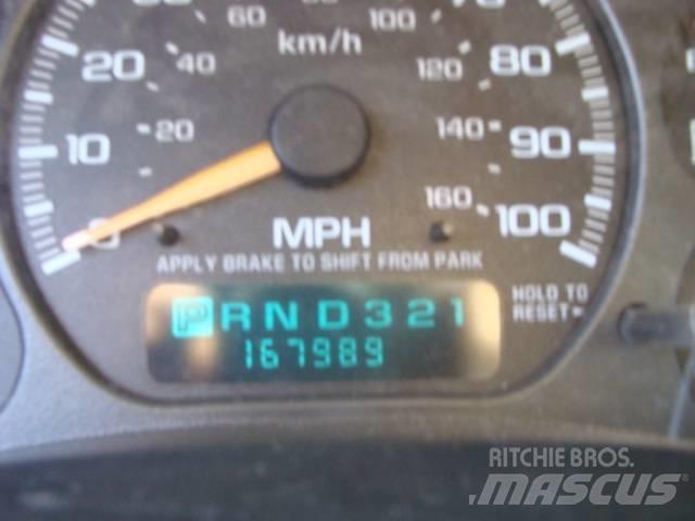 Chevrolet 3500 Camioane platforma/prelata
