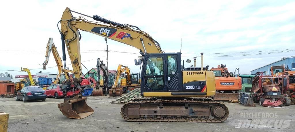 CAT 320 D Excavatoare pe șenile
