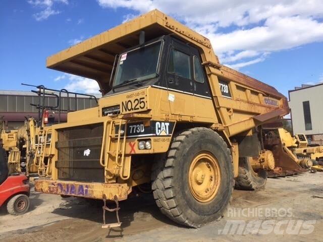 CAT 773D Camioane cu basculante rigide