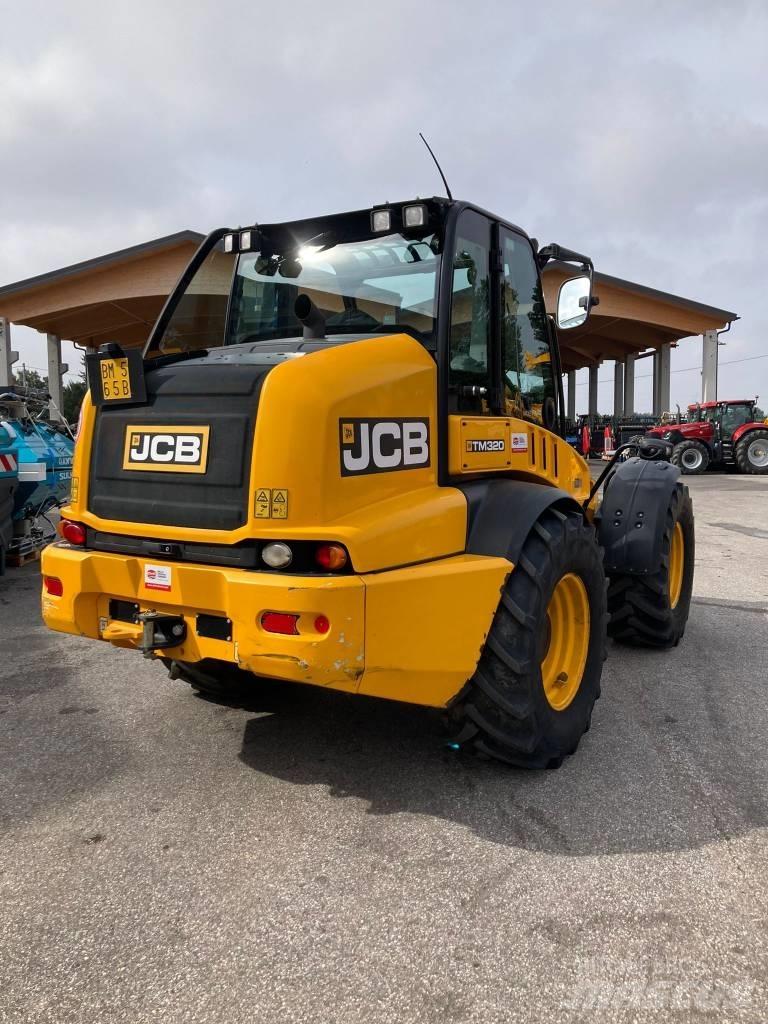 JCB TM 320 Manipulatoare agricole