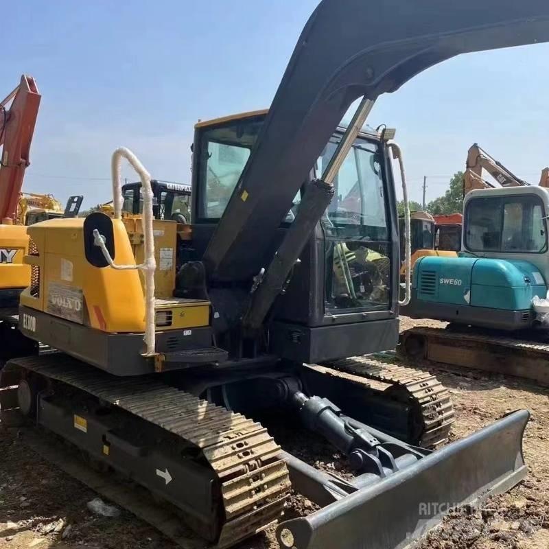 Volvo EC 80 Excavatoare pe șenile
