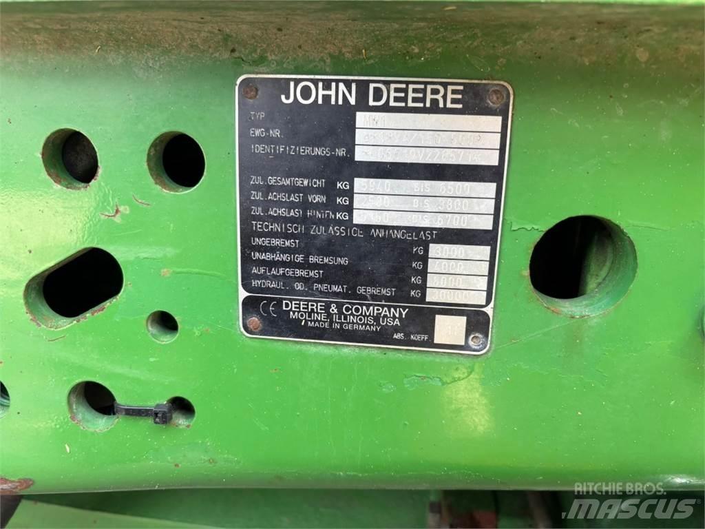 John Deere 6610 Tractoare