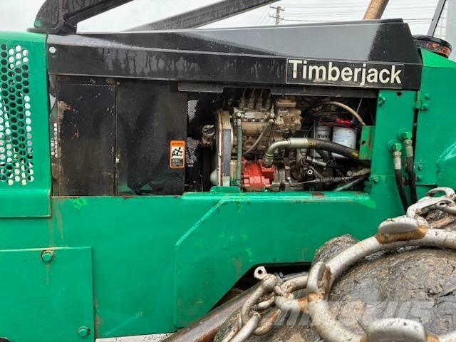Timberjack 240C Utilaje de manevrarea a bustenilor
