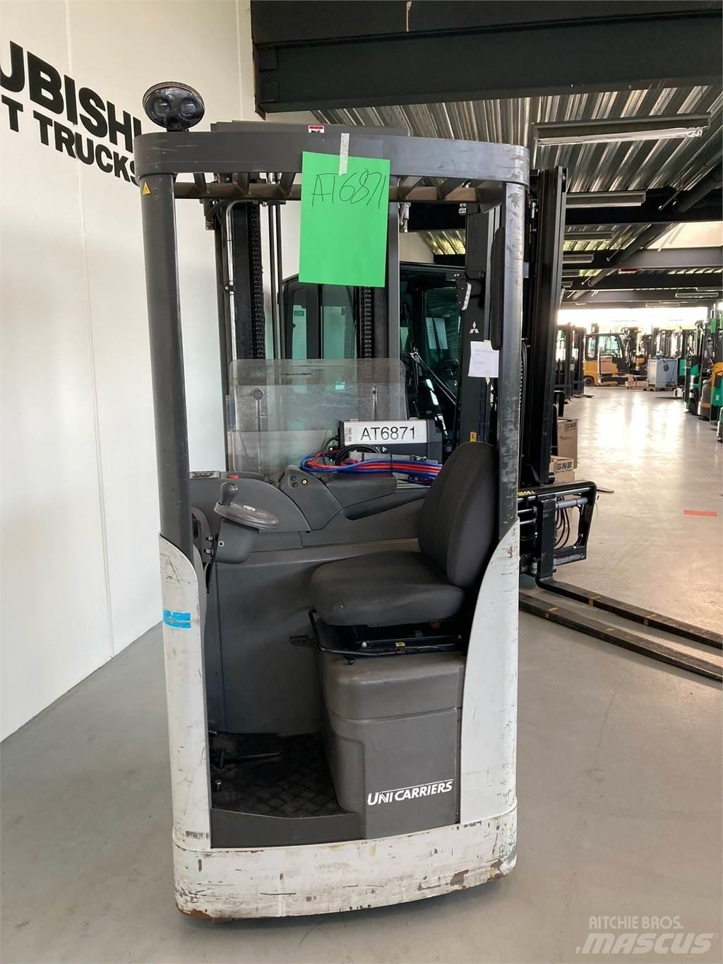 Atlet XSN160E Transpaleta cu platforma