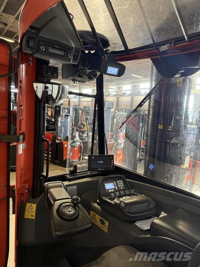 BT truck RRE 160R Stivuitor cu catarg retractabil
