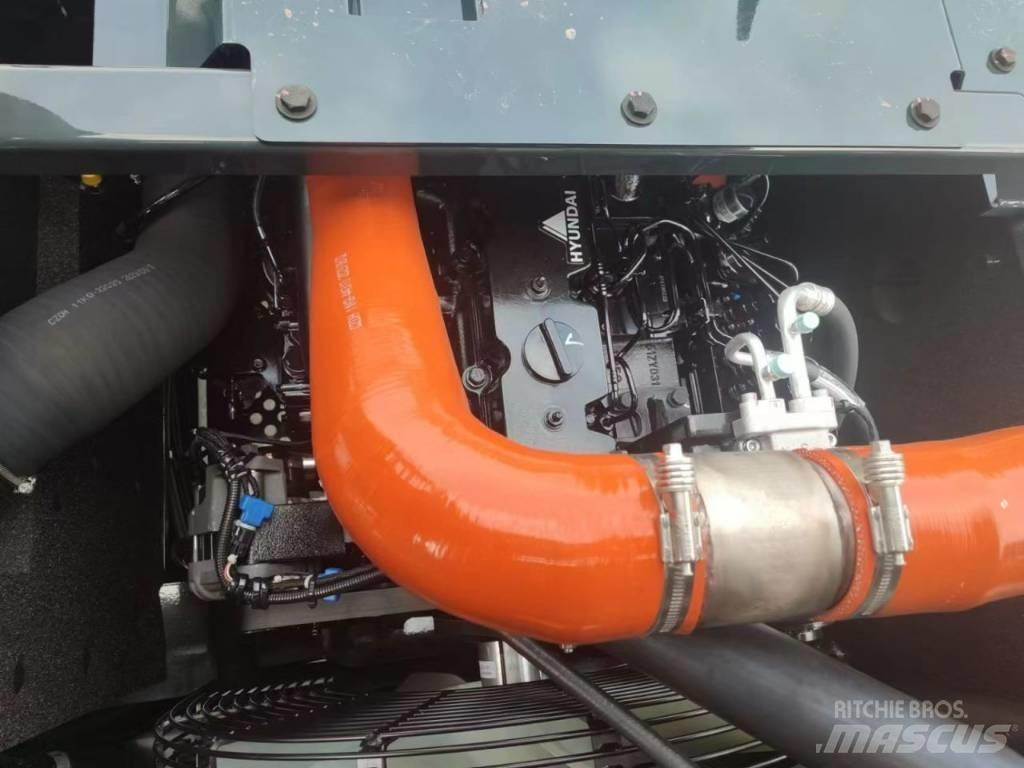 Hyundi HX300 Excavatoare pe șenile
